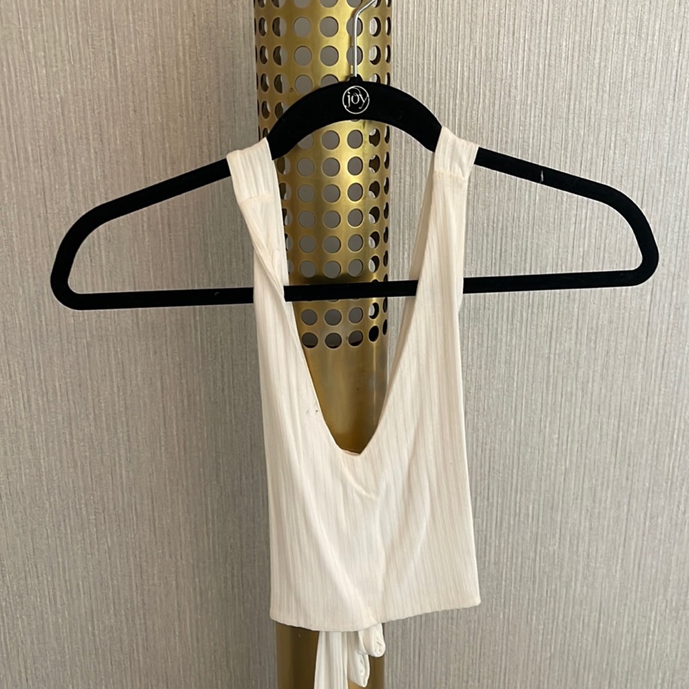 Crisscross back white crop tank